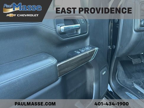 Used 2019 Chevrolet Silverado 1500 LT Trail Boss image 9