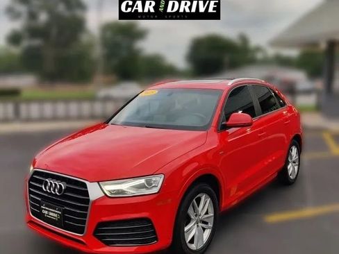 Used 2018 Audi Q3 2.0T Premium w/ Convenience Package image 1