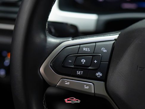 Used 2022 Volkswagen Atlas SE image 25