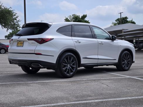 Certified 2026 Acura MDX A-Spec AWD/4WD image 4