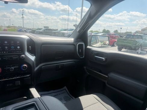 Used 2020 Chevrolet Silverado 1500 RST AWD/4WD image 44
