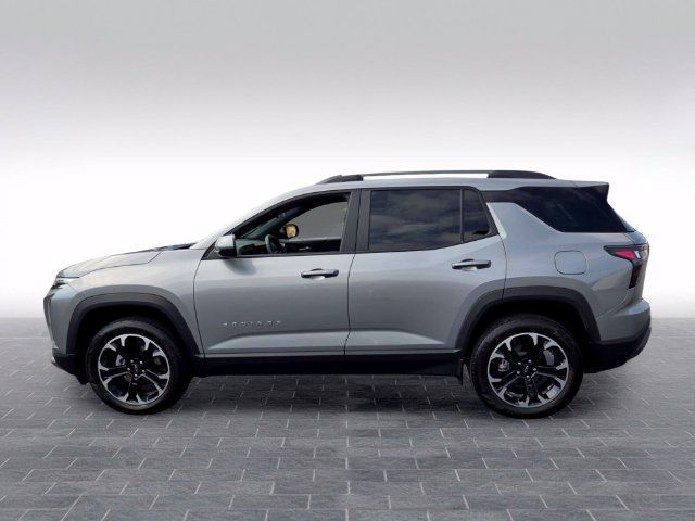 Used 2025 Chevrolet Equinox LT w/ Convenience Package II FWD image 4