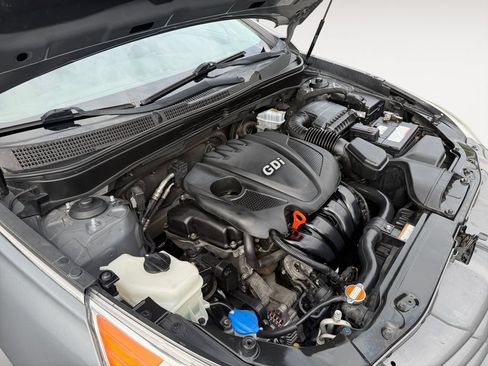 Used 2012 Hyundai Sonata GLS FWD image 23