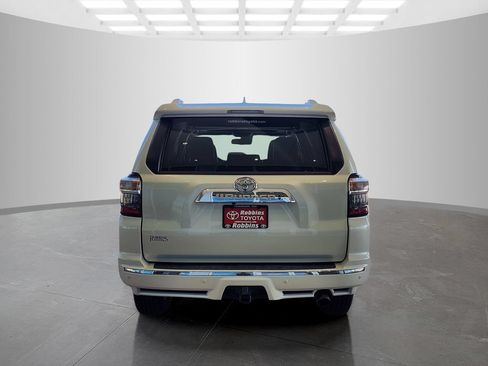 Used 2022 Toyota 4Runner Limited RWD image 6