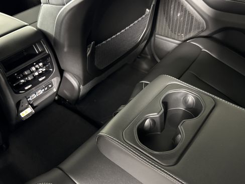 New 2025 Jeep Grand Cherokee Limited image 18