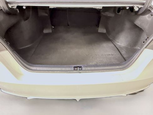 Used 2022 Toyota Camry SE w/ Convenience Package FWD image 35