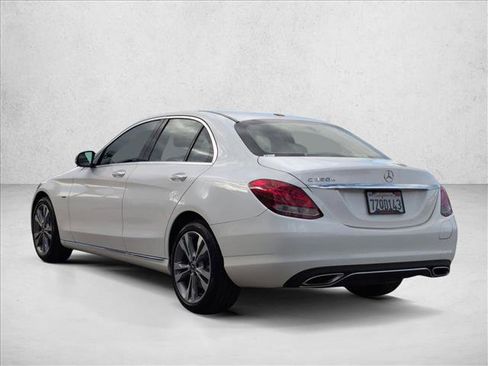 Certified 2017 Mercedes-Benz C 350e Sedan image 8