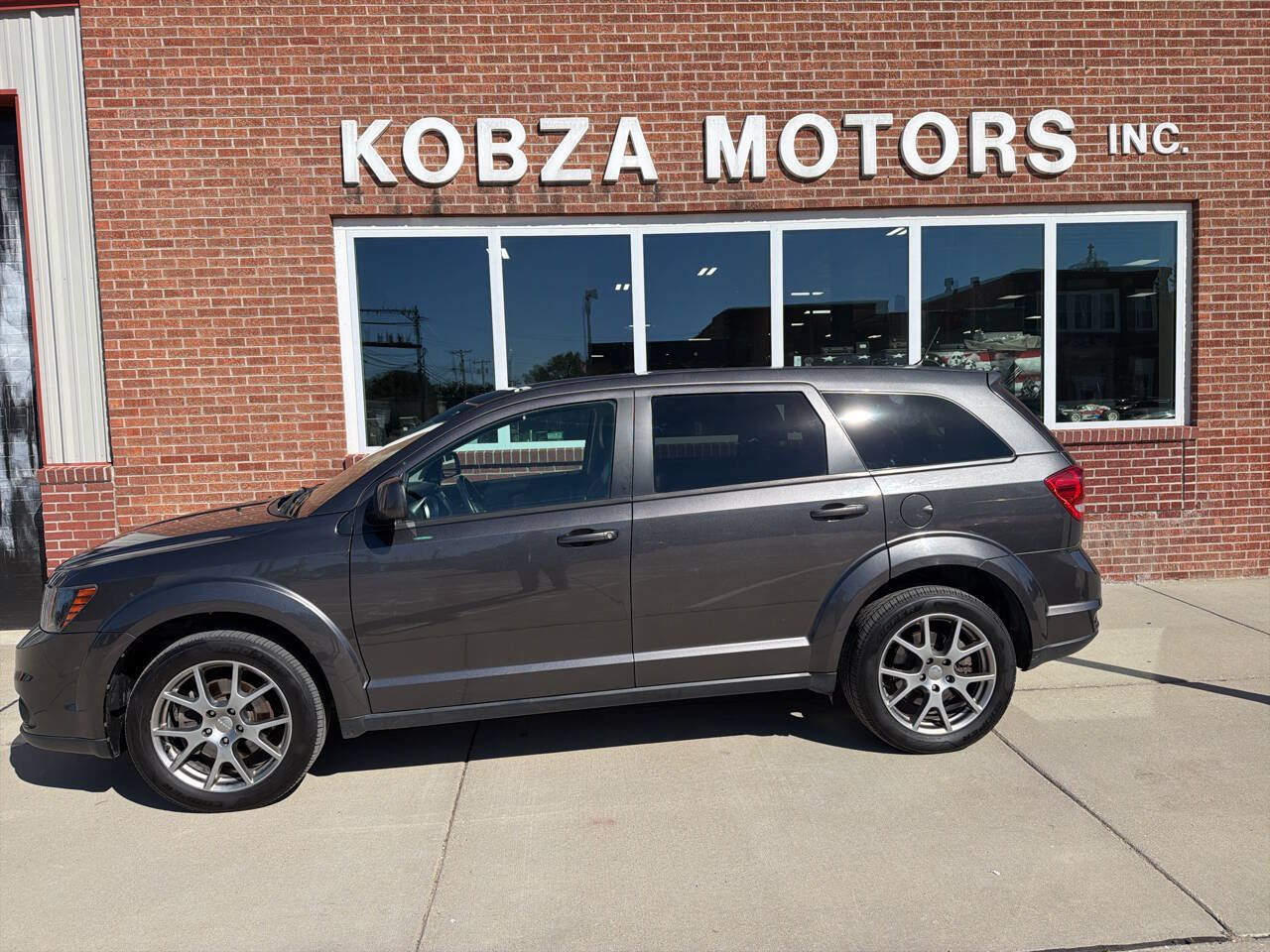 Used 2016 Dodge Journey R/T AWD/4WD image 2