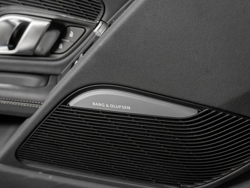 Used 2022 Audi R8 V10 performance image 45