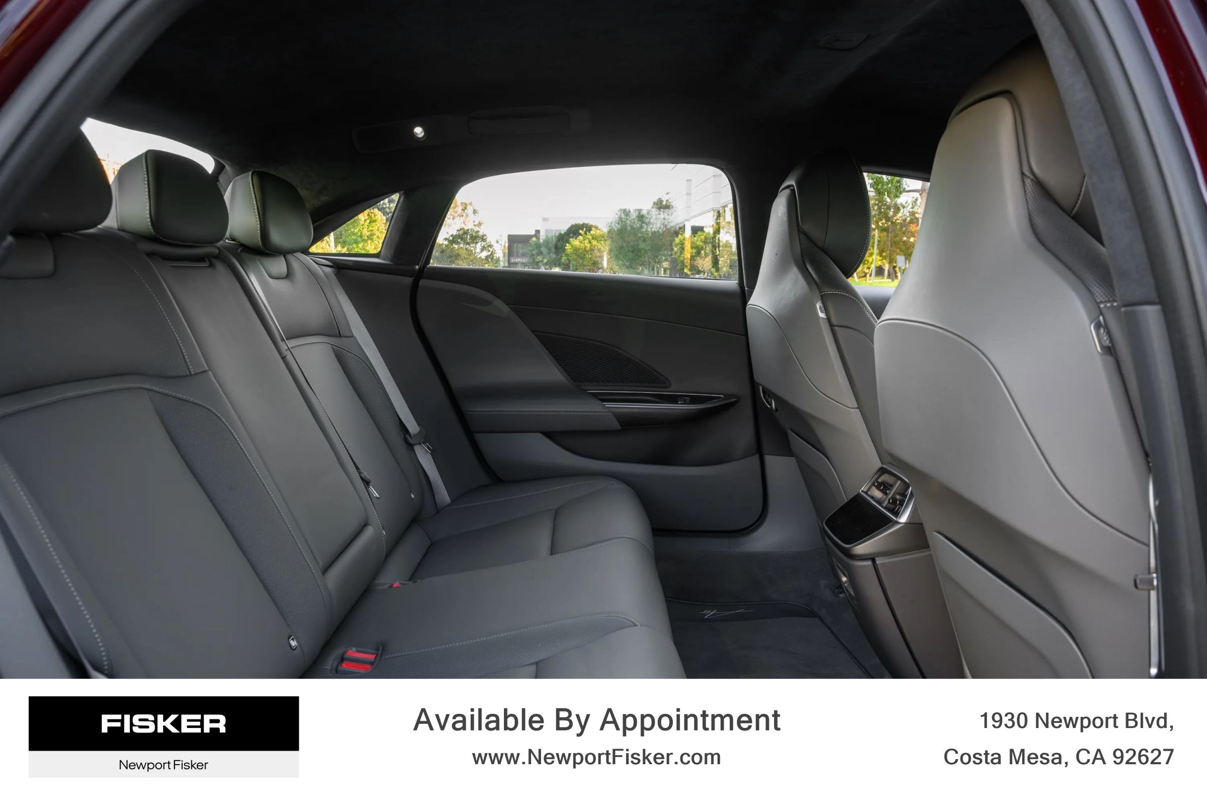 Used 2024 Lucid Air Pure RWD image 26