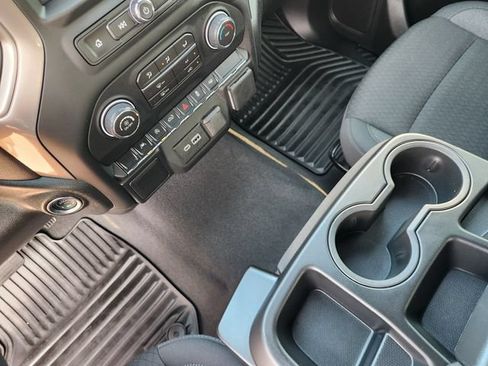 Used 2026 Chevrolet Silverado 1500 Custom RWD image 19