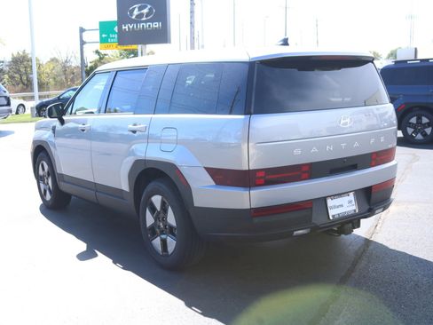 New 2026 Hyundai Santa Fe SE image 8