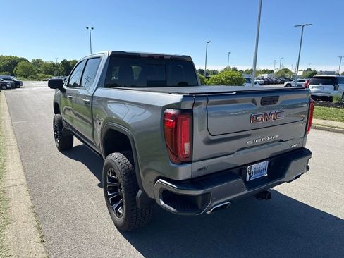 Used 2022 GMC Sierra 1500 AT4 w/ AT4 Premium Package AWD/4WD image 4