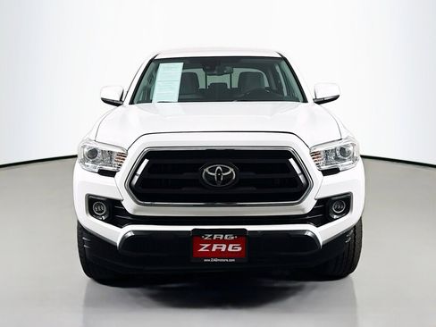 Used 2020 Toyota Tacoma SR5 image 8