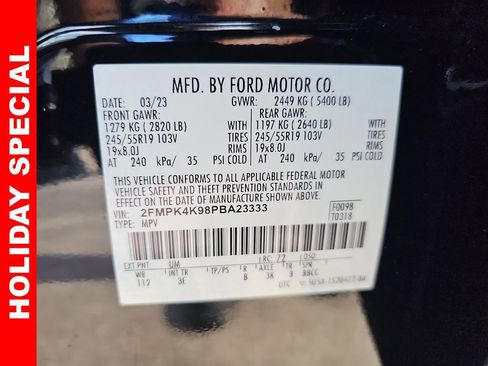 Used 2023 Ford Edge Titanium image 41