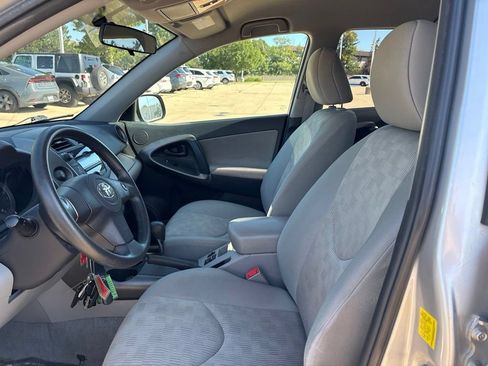 Used 2011 Toyota RAV4 4WD w/ Base L4 Extra Value Pkg image 11
