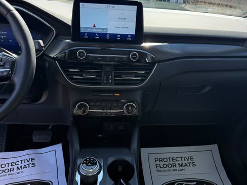 Used 2022 Ford Escape SEL w/ SEL Stealth AWD Package image 14