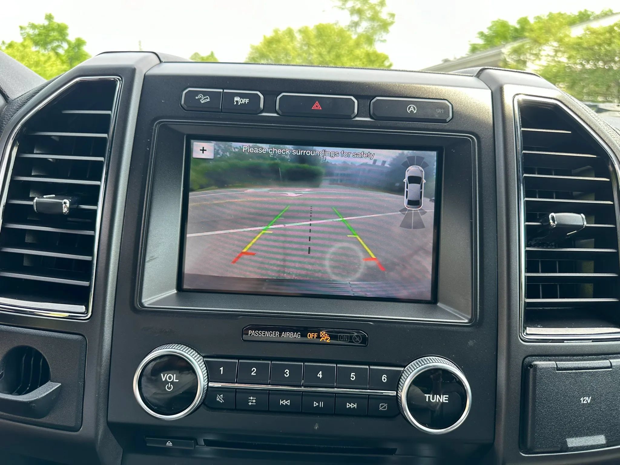 Used 2018 Ford Expedition Max Limited AWD/4WD image 26