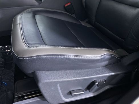 Used 2025 Ford Bronco Outer Banks image 10