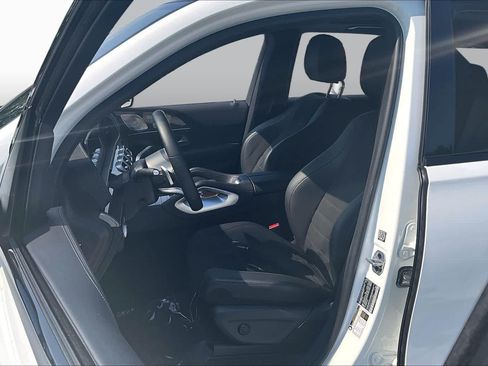 Used 2023 Mercedes-Benz GLE 450 4MATIC image 8