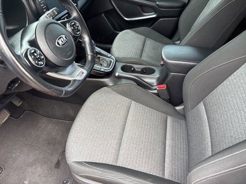 Used 2020 Kia Soul GT-Line image 10