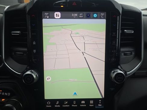 New 2026 RAM 1500 4x4 Crew Cab image 21