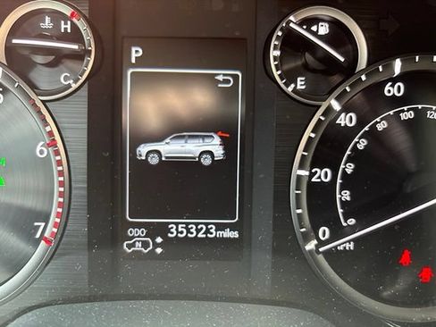 Used 2022 Lexus GX 460 Luxury AWD/4WD image 8