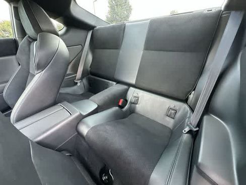 Used 2026 Toyota GR86 Premium w/ ALL Weather Mat Package (TMS) RWD image 18