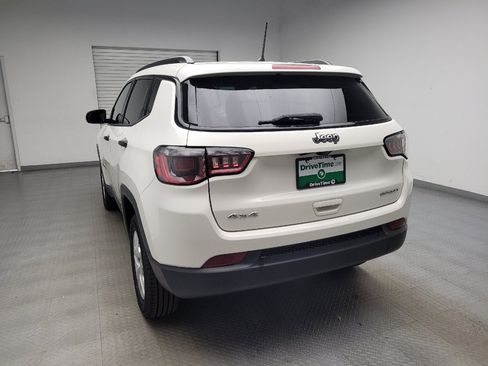 Used 2018 Jeep Compass Sport AWD/4WD image 6