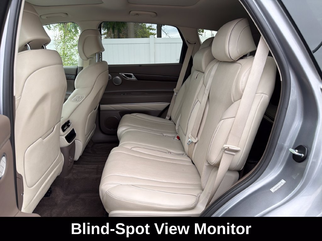 Used 2024 Genesis GV80 2.5T w/ Advanced Package AWD/4WD image 32