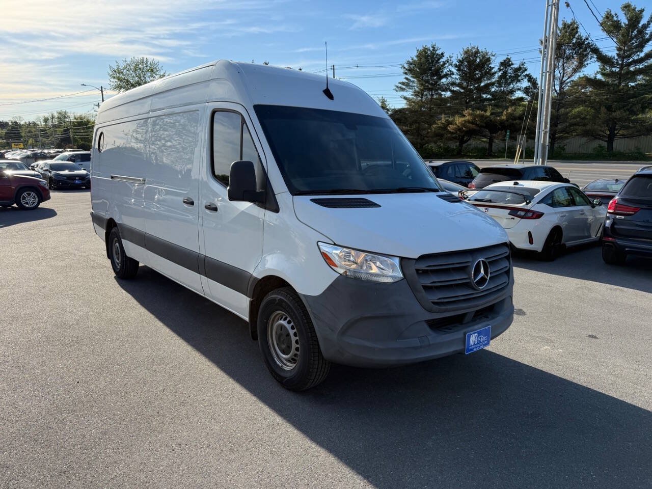 Used 2021 Mercedes-Benz Sprinter 2500 image 6