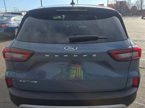 Used 2023 Ford Escape Active w/ Cold Weather Package image 4