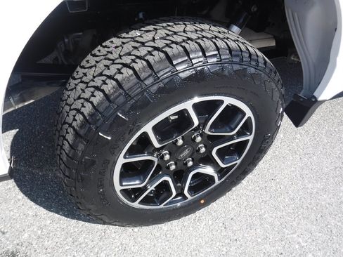 Used 2022 Ford F150 XL w/ STX Appearance Package RWD image 4