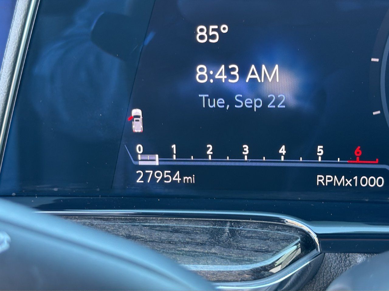 Certified 2023 Cadillac Escalade Premium Luxury RWD image 25