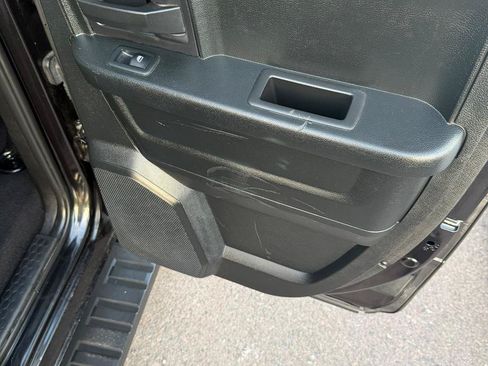 Used 2018 RAM 1500 Express w/ Black Ram 1500 Express Group RWD image 12