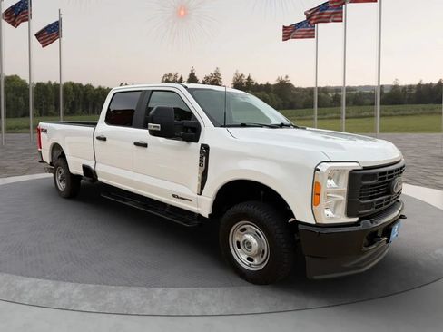 Used 2023 Ford F250 XL w/ XL Driver Assist Package AWD/4WD image 7