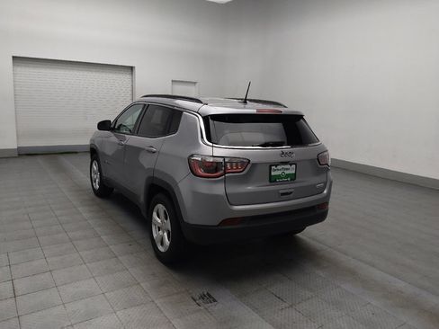 Used 2018 Jeep Compass Latitude w/ Popular Equipment Group image 5