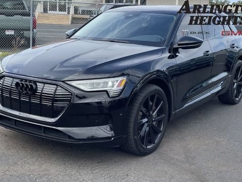Used 2021 Audi e-tron Premium w/ Convenience Plus Package AWD/4WD image 1