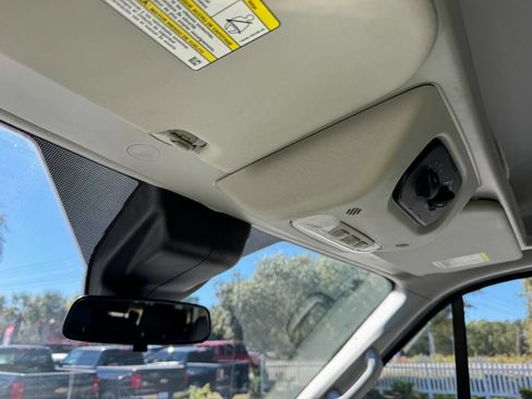 Used 2019 Ford Transit 350 XL image 27