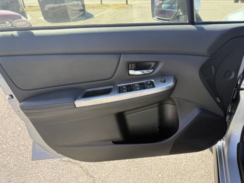 Used 2015 Subaru Crosstrek 2.0i Limited image 23
