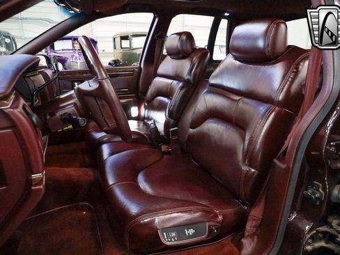 Used 1996 Buick Roadmaster Limited image 20