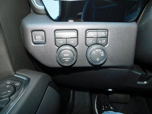 New 2026 Chevrolet Silverado 1500 LT w/ Safety Package image 29