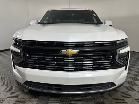 Used 2025 Chevrolet Tahoe High Country image 8