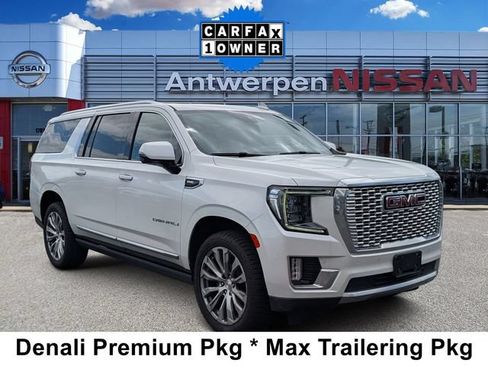 Used 2022 GMC Yukon XL Denali w/ Denali Premium Package AWD/4WD image 1