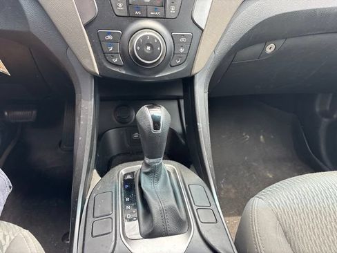 Used 2017 Hyundai Santa Fe Sport FWD image 14