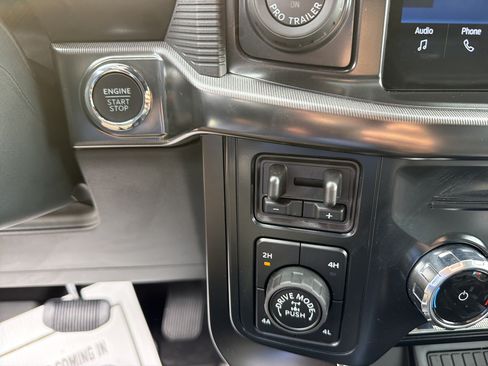 Used 2025 Ford F150 Raptor AWD/4WD image 23
