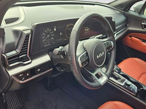 Used 2024 Kia Sportage SX image 10