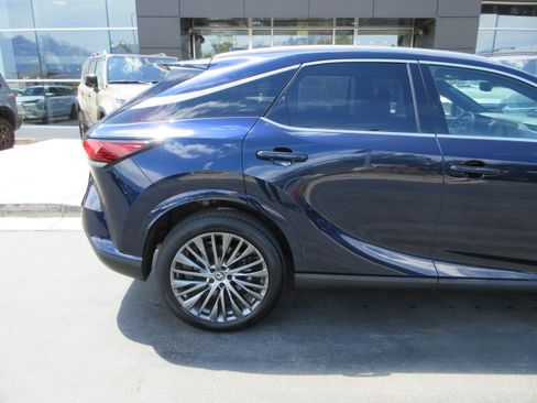 Used 2024 Lexus RX 350 AWD w/ Convenience Package image 10
