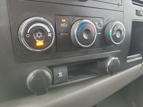 Used 2011 GMC Sierra 1500 SL image 26