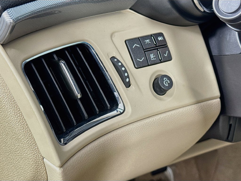 Used 2014 Cadillac CTS Performance RWD image 12